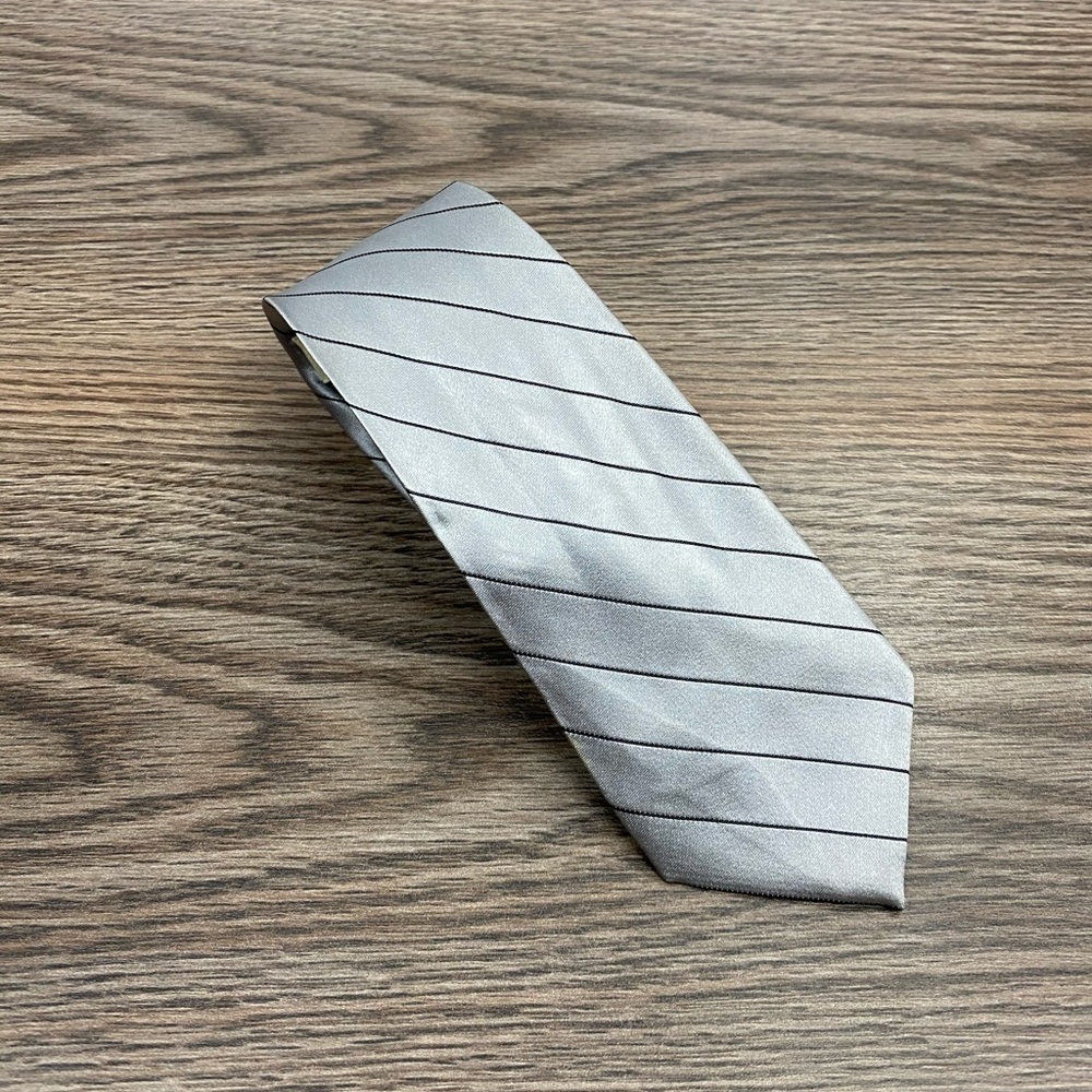 Wilke Rodriguez Silver w/ Black Stripe Skinny Tie